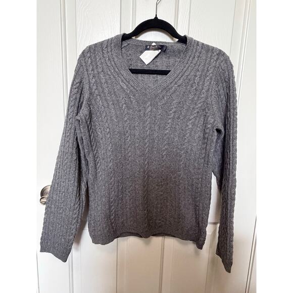 Brooks Brothers Italian Cashmere Cable Knit V-Neck Sweater – Women’s M - Picture 1 of 11